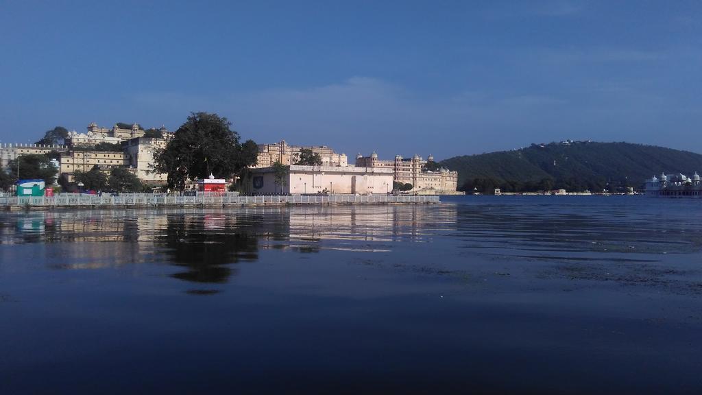 Lake Face Udajpur Zewnętrze zdjęcie